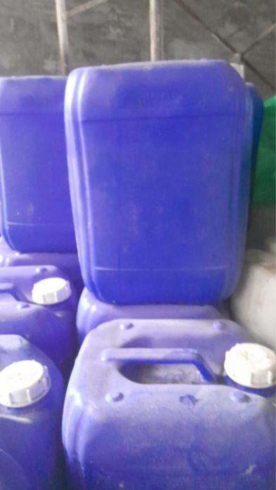 Продам конистры б/у