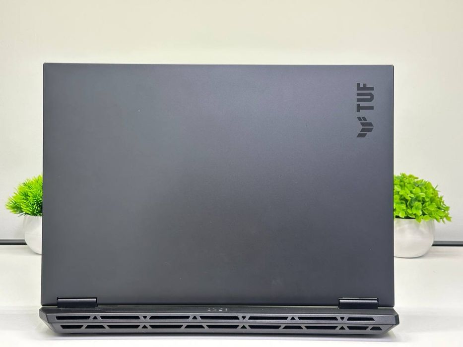 Asus Tuf Gaming core i5-13 512/16