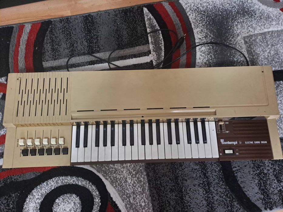 Orga electrica de masa Bontempi B4