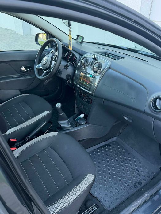 Vand Dacia Sandero Stepway