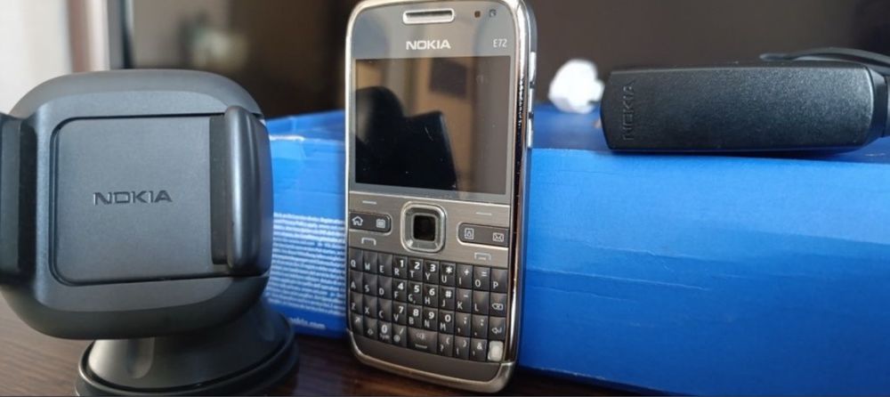 Nokia E72 оригинал