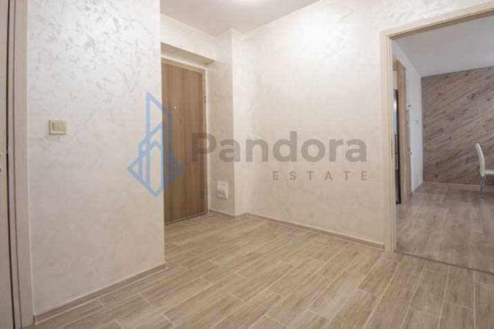 Тристаен апартамент под наем в кв.  Зона Б - 5