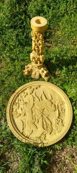 Уникат!!! 2бр. красиви масички с фигури