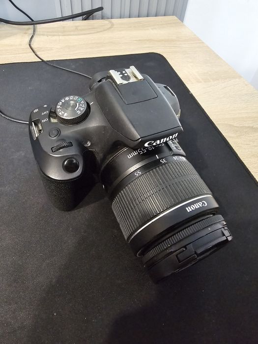Фотоаппарат Canon eos 2000d
