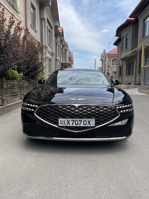 Genesis GV 90 full pazitsiya