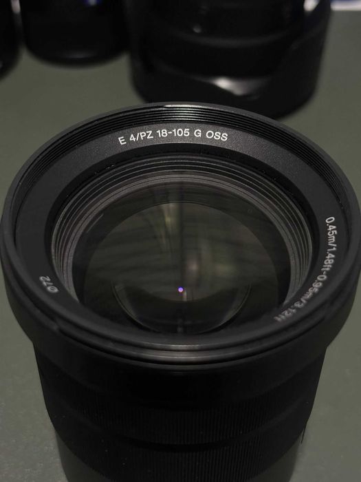 Sony E 18-105mm f/4 G OSS PZ - Sony E-mount (APS-C)