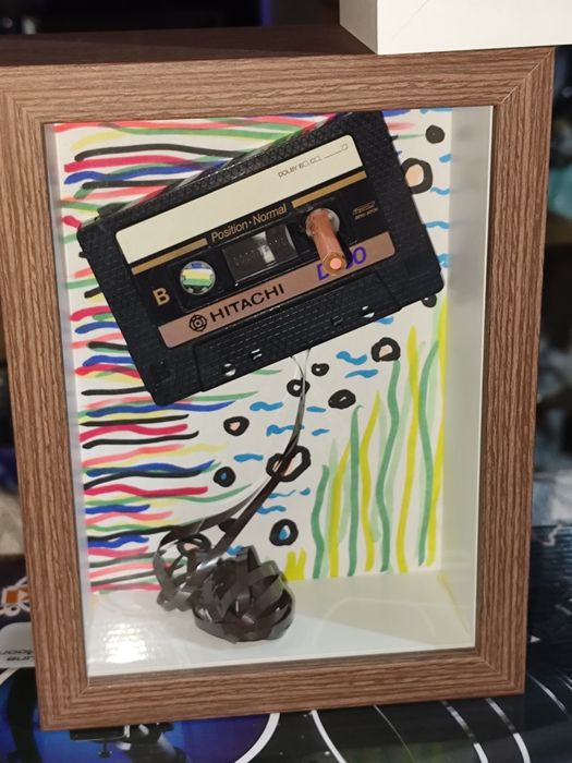 Рамка тип диорами аудио касети