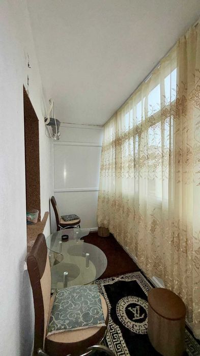 Vand apartament 3 camere