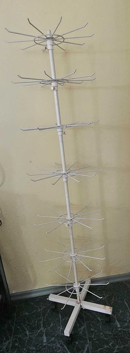 Стойка (въртележка)за мартеници