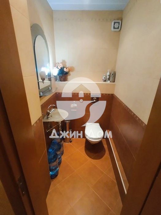 Продава се Четиристаен апартамент в Бургас, Център - 154 кв.м за 2273 €/кв.м - Снимка #11