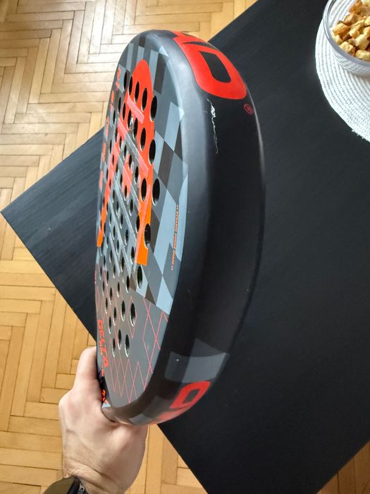 Paletă padel HEAD Delta Plus – utilizată, funcțională