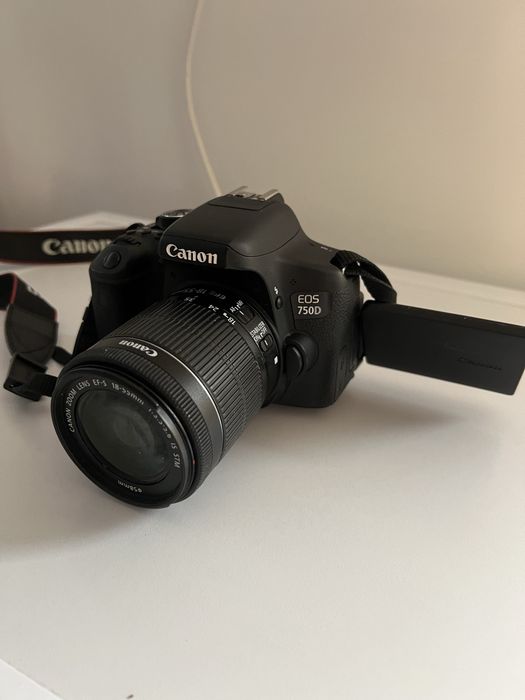 Camera canon eos 750d