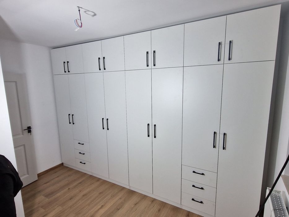 Montare si proiectare mobila