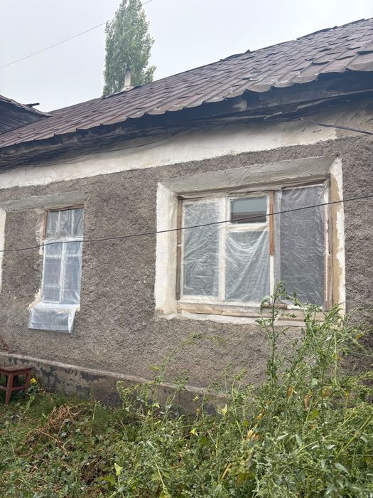 Продам дом барачного типа ! Поселок Мынбаева !