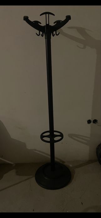 Вешалки для одежды