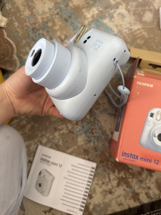 Instax 12mini.