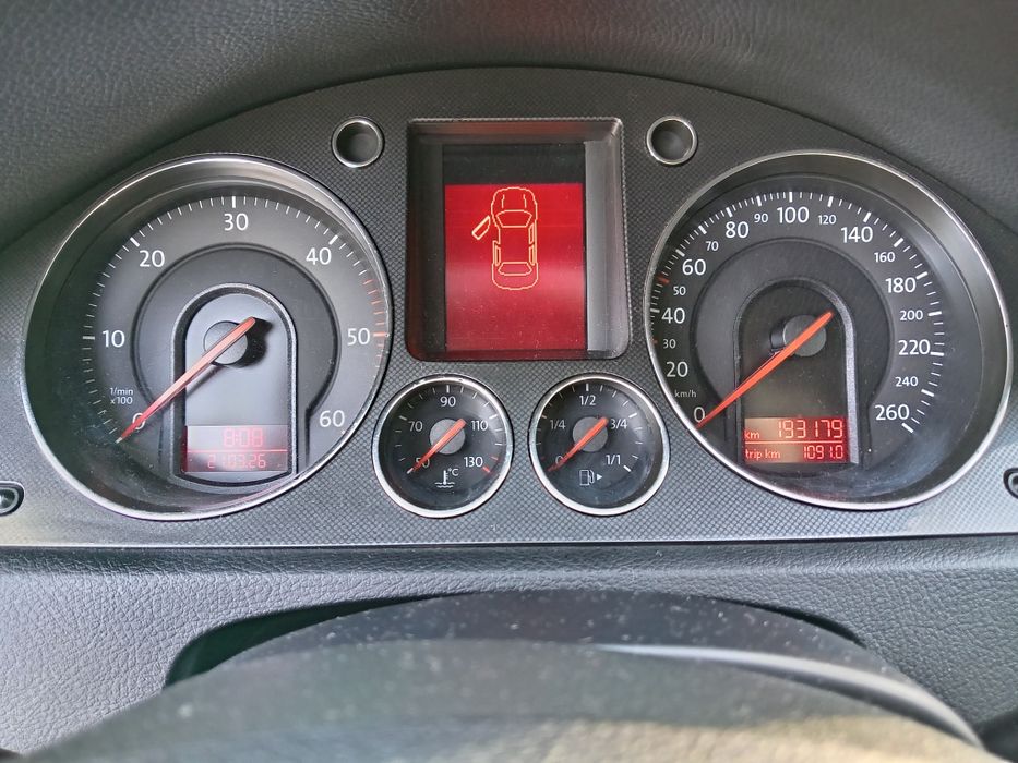 Vând Passat b6 1,9 tdi