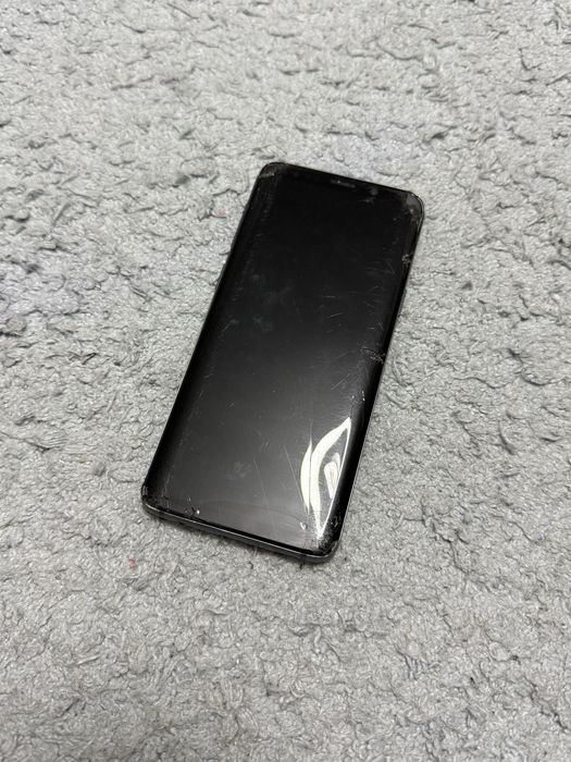 Продам samsung s9