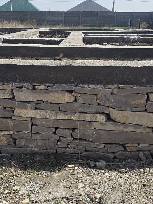 Продам участок с фундаментом