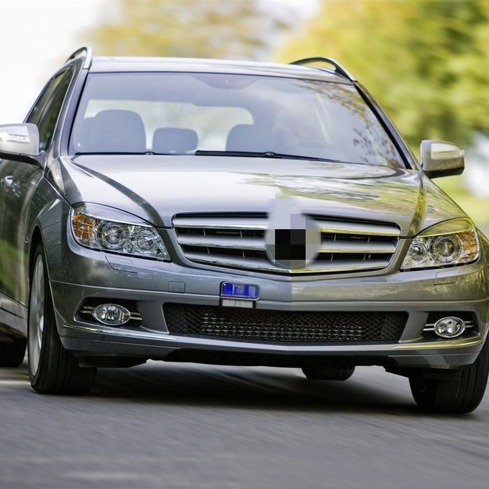 Стекла фар Mercedes Benz C-class w204