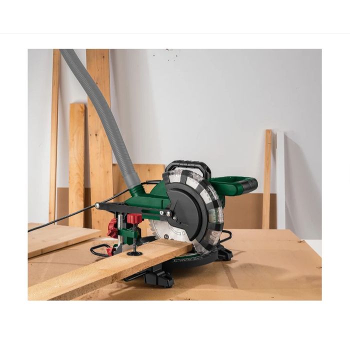 Потапящ циркуляр (пендула) Parkside PKS 1500 C4 -1500W 4900об/мин