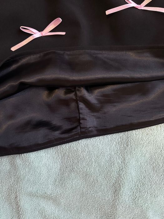 Черна рокля с панделки LM Flowers