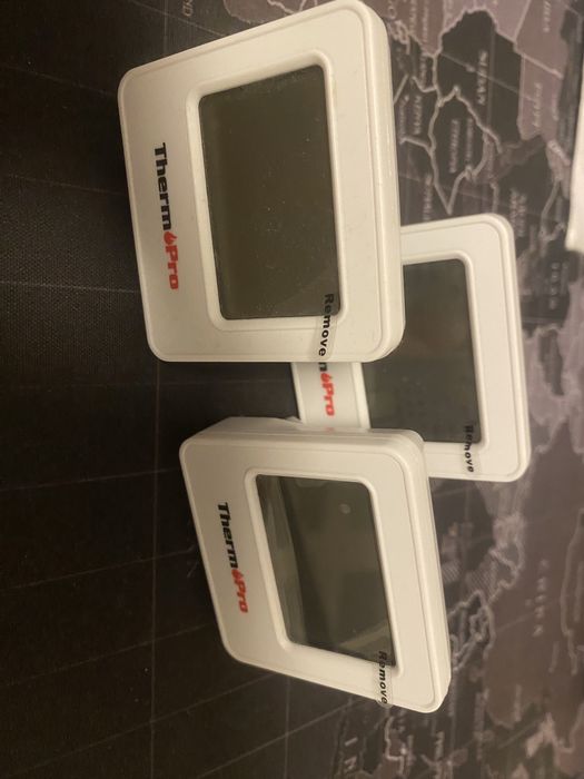 Vand 3 termometre smart monitorizare temperatura camera bebelus