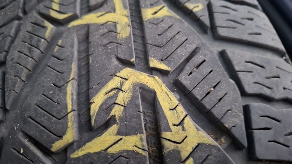 Cauciucuri 215/ 65/ 16