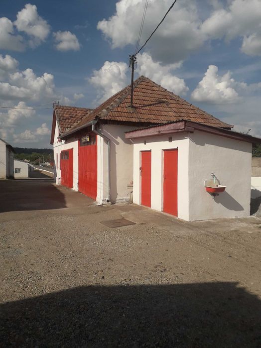 Proprietar-dau in chirie Depozit -Hala 200mp-Clujului-pret de criza