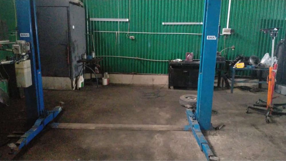 Сдаеться подемник в дейсвующем СТО