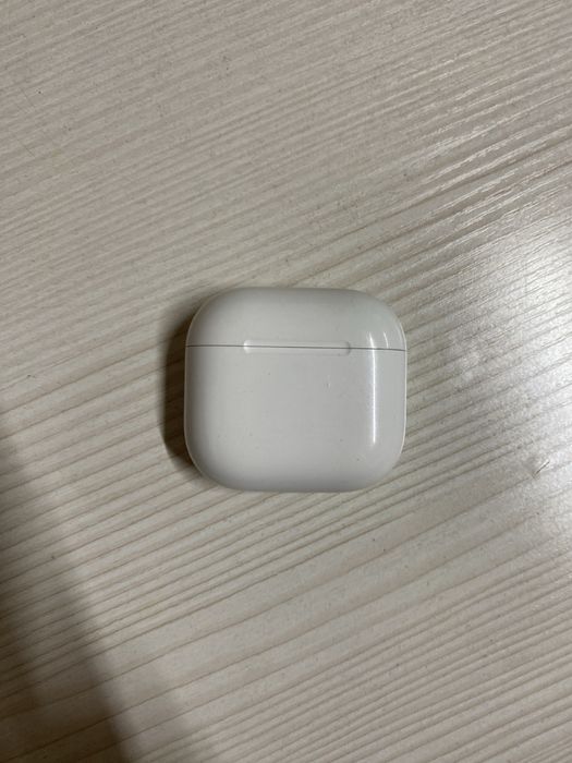AirPods 4 оригинал