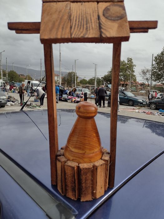 Дървен кладенец НАЗДРАВЕ идеален за украса.