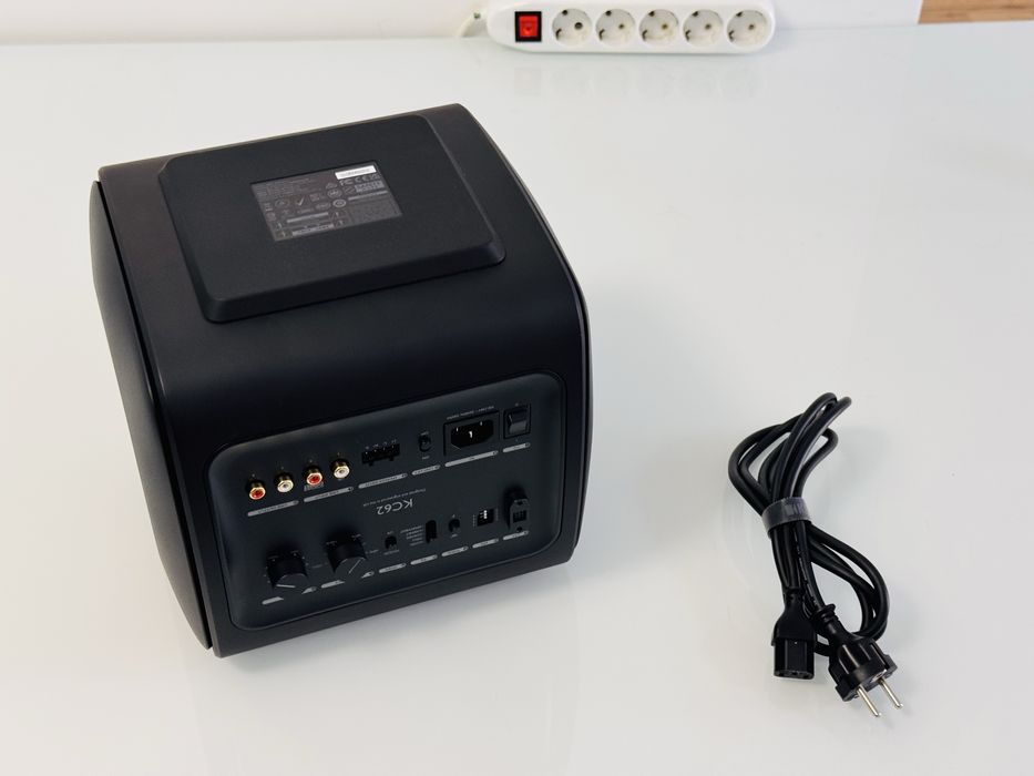 Subwoofer KEF KC62 Carbon Black-Impecabil,ca NOU, 1000W RMS,clasa D