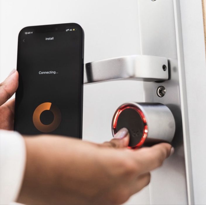 Bold cylinder incuietoare smart SX-43 SISTEM KEYLESS PRIN APLICATIE