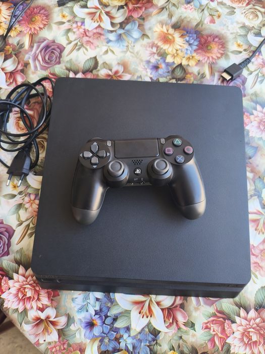 Playstation 4 slim 1tb vzlom