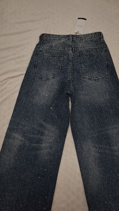 Дънки с камъни – ЧИСТО НОВИ!!!