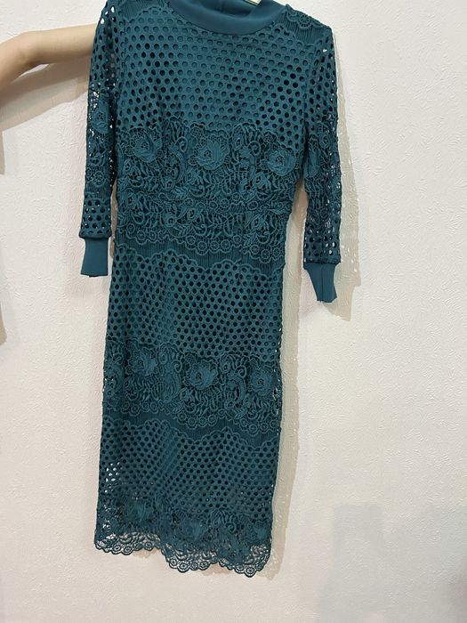 Продаю вечерние платья класса люкс