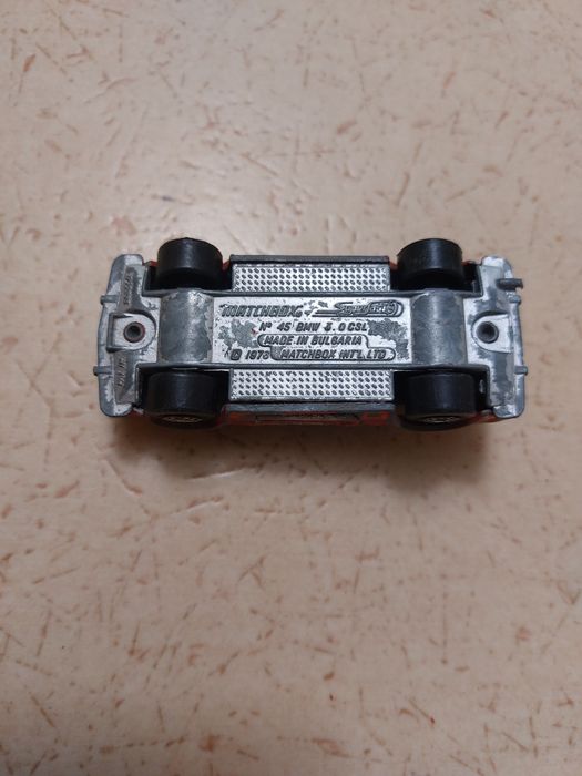 Метални колички: matchbox и руски