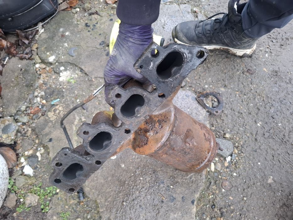 Vand catalizator gol +galerie +sonda landa  opel astra g motor 1.4 ben