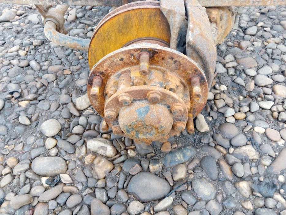 Grup man 8.163 punte