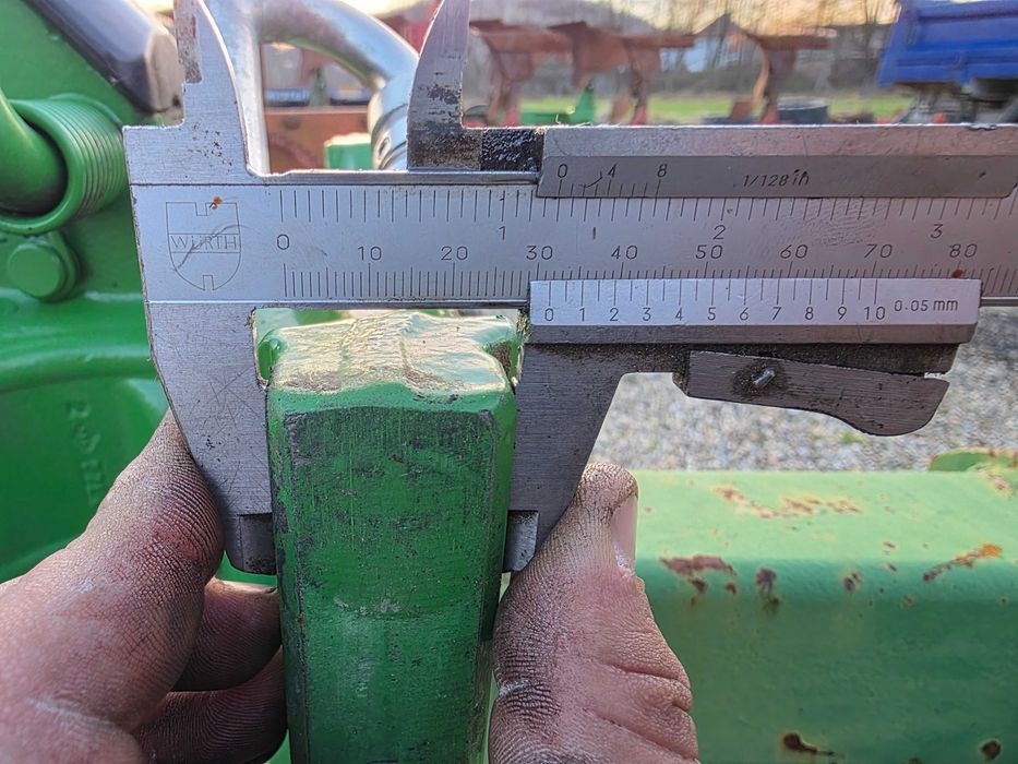 Cupla automata tractor