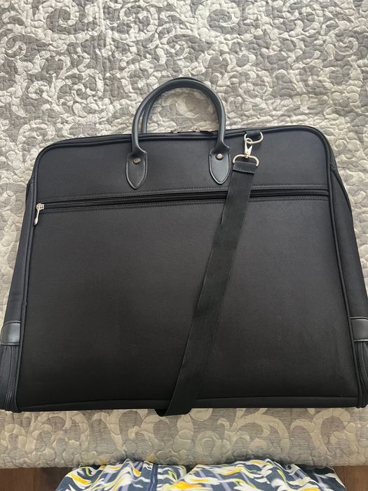 Кейс для костюма