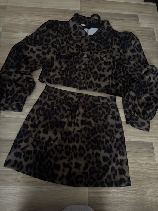 Комплект пола със сако