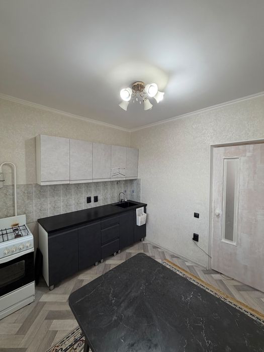 Продам 2 ком кв 55 м2 в мик-не Астана
