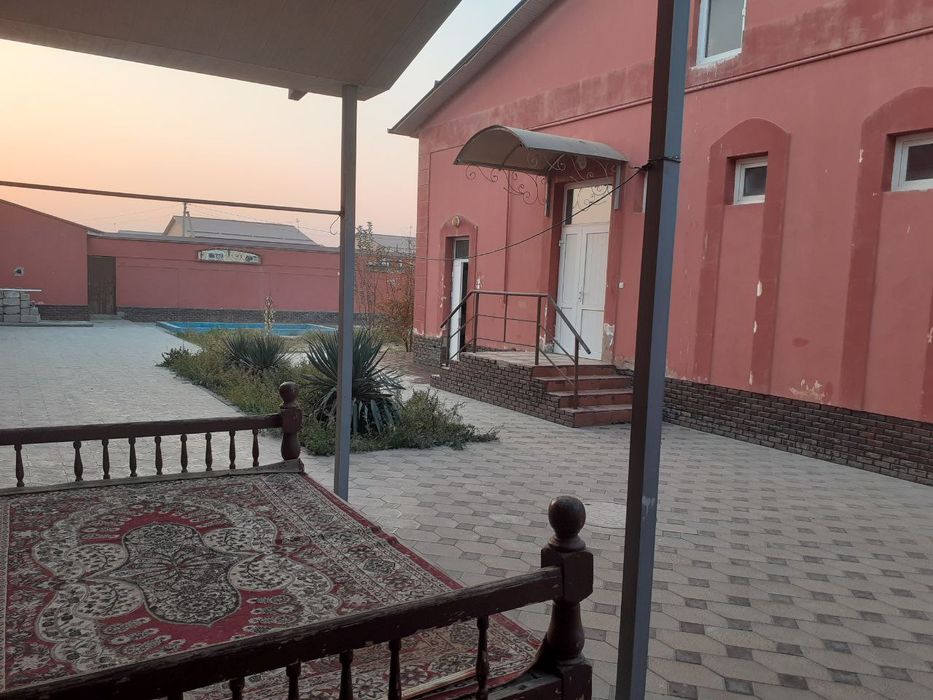 Srochno Varq-2 kottedjlaridan uy sotiladi!!!