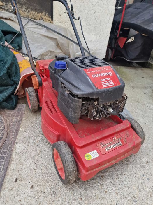 Masina de taiat iarba GUTBROAD pe benzina BRIGGS 4cp