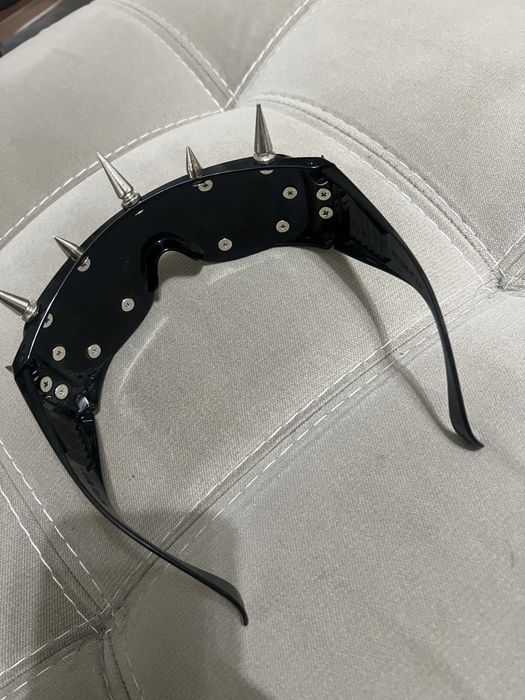 Очки солнцезащитные