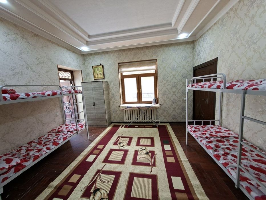 Yotoq joy talab qizlar uchun