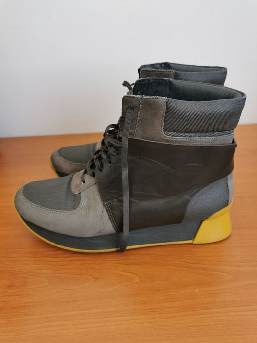 Încălțăminte sport