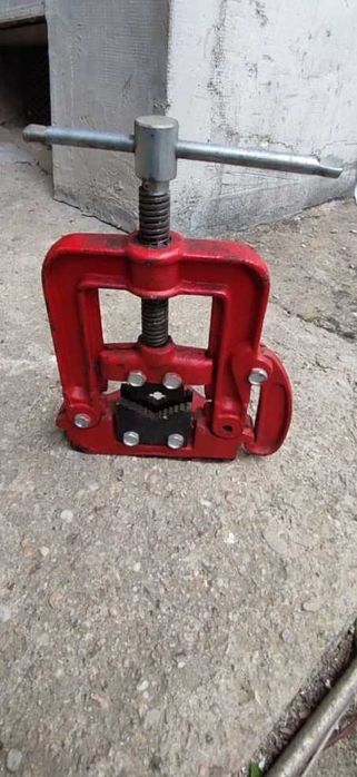 Menghina debitat, filetat si altele